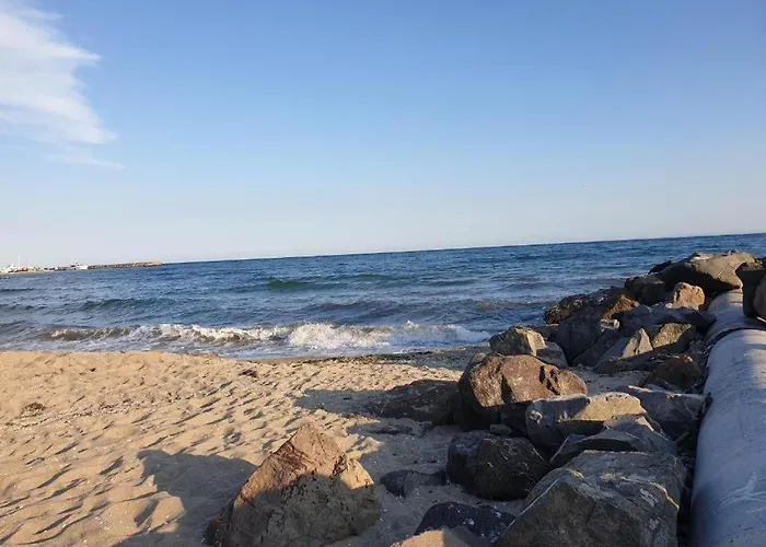 Апартамент Mitprot Panorama Bay 2 Ap 30 *